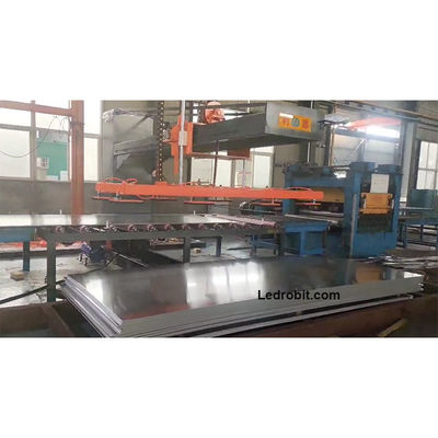 Sistema de carga y descarga automática versátil de placa de aluminio
