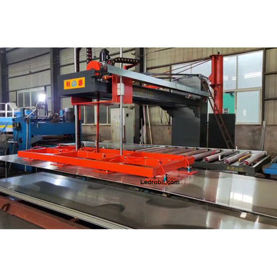 Robot industrial para la personalización de carga y descarga de madera